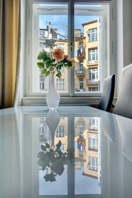 Kaprova - Old Town Apartments Prague Exterior photo