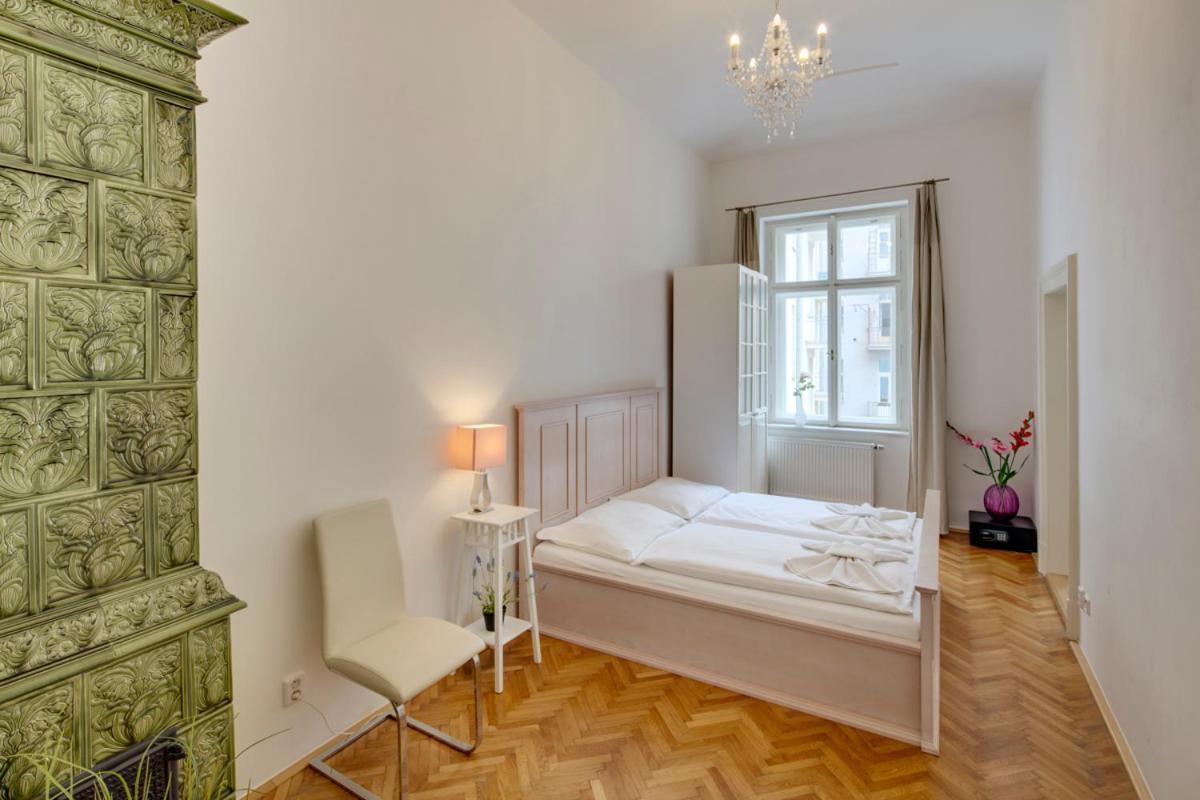 Kaprova - Old Town Apartments Prague Exterior photo